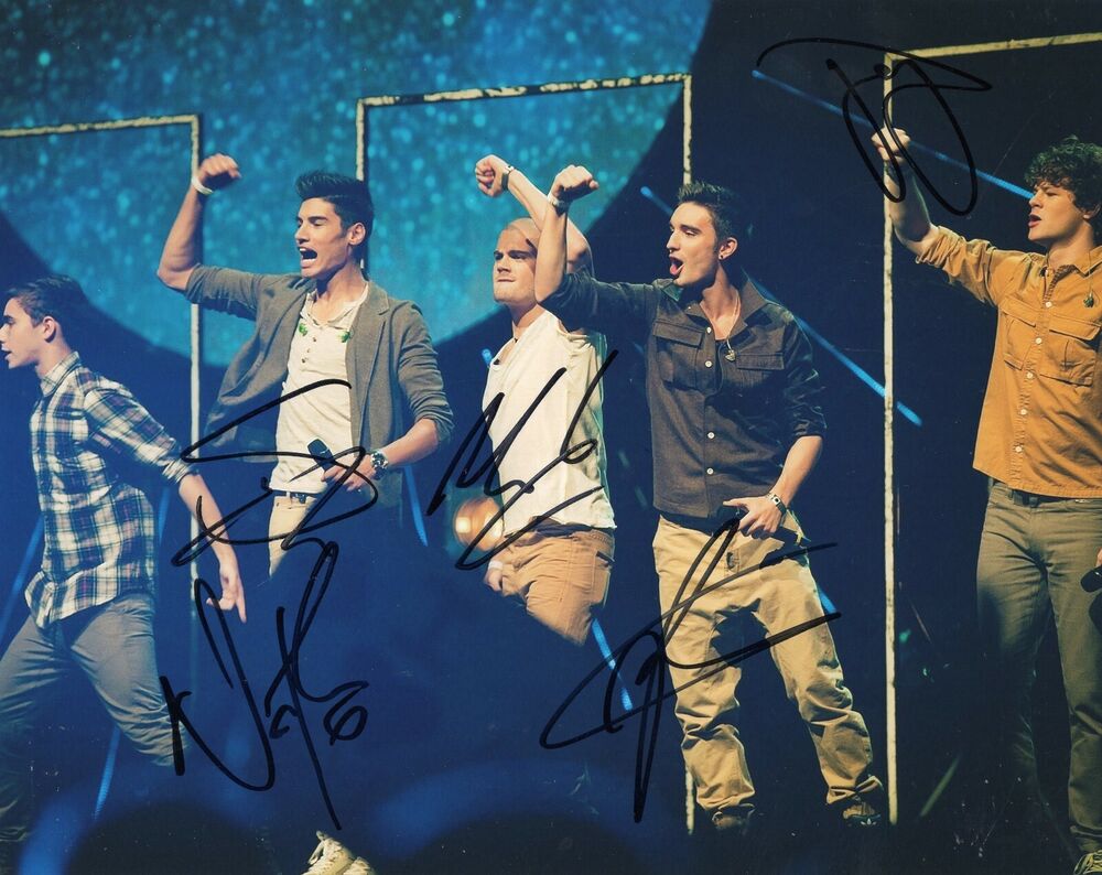 Group Signed 8x10 Photo Poster painting w/COA U.K. Band All Time Low Heart Vacancy #2