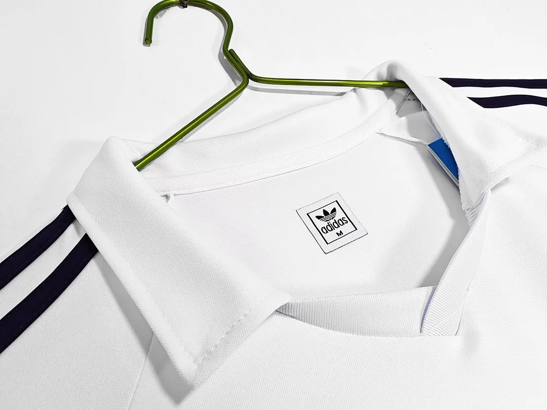 Retro 1984-1985 Real Madrid Home Football Shirt