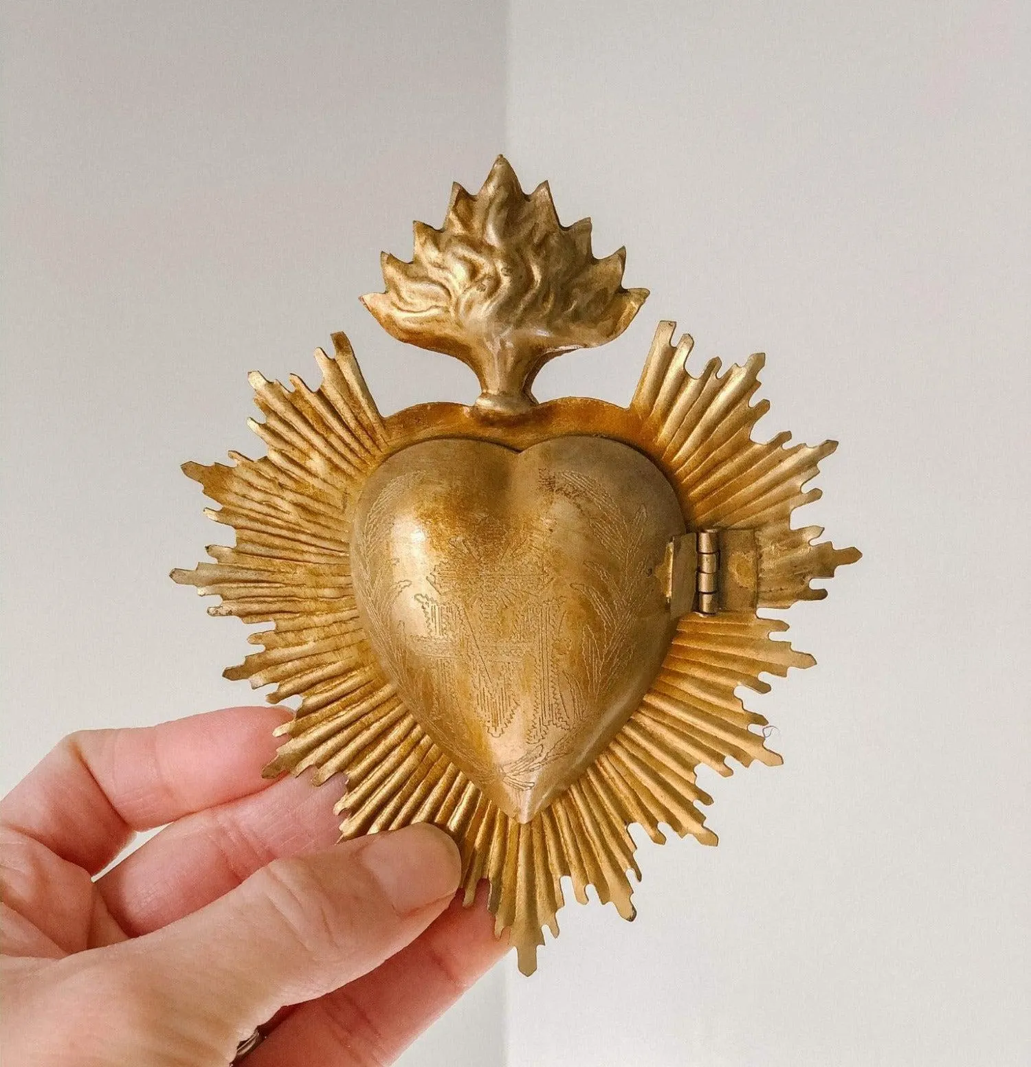 Vintage Sacred Heart Medallion