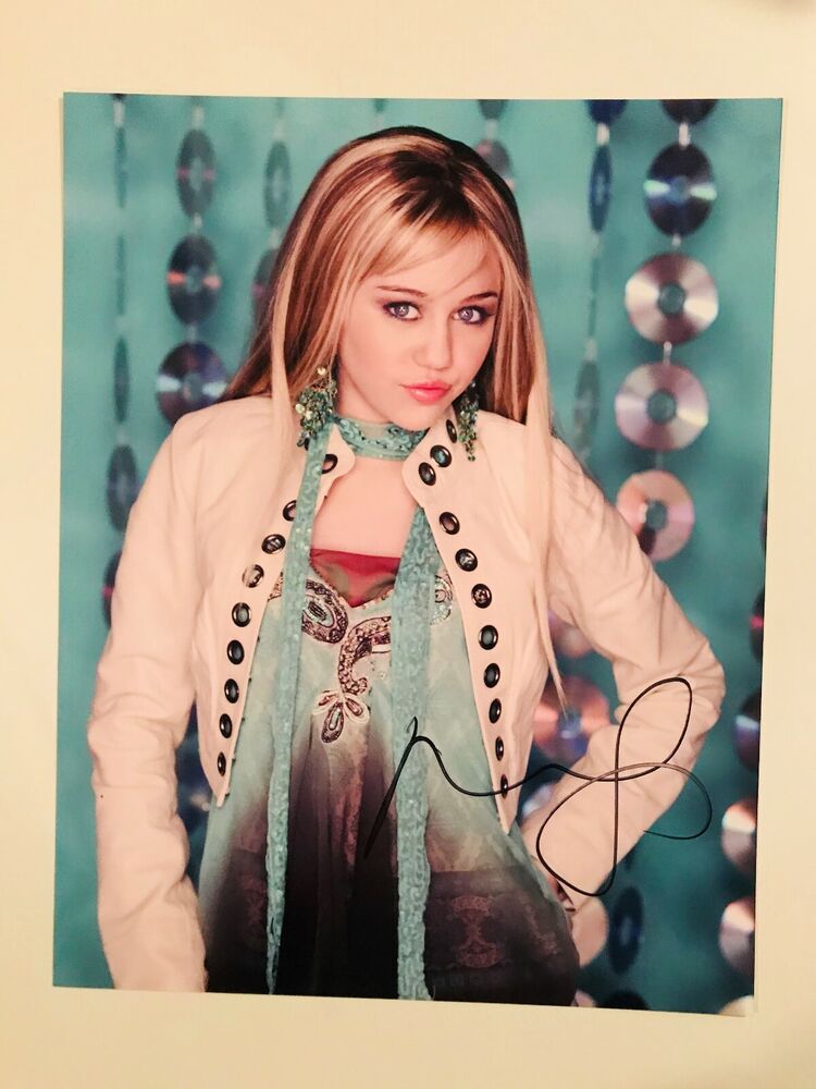 Miley Cyrus Hannah Montana autographed Photo Poster painting signed 11x14 #1 Miley Stewart