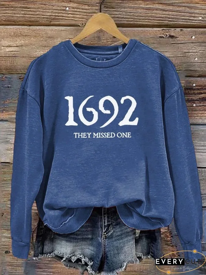 Women's 1692 They Missed One Salem Witch Printed Round Neck Long Sleeve Sweatshirt