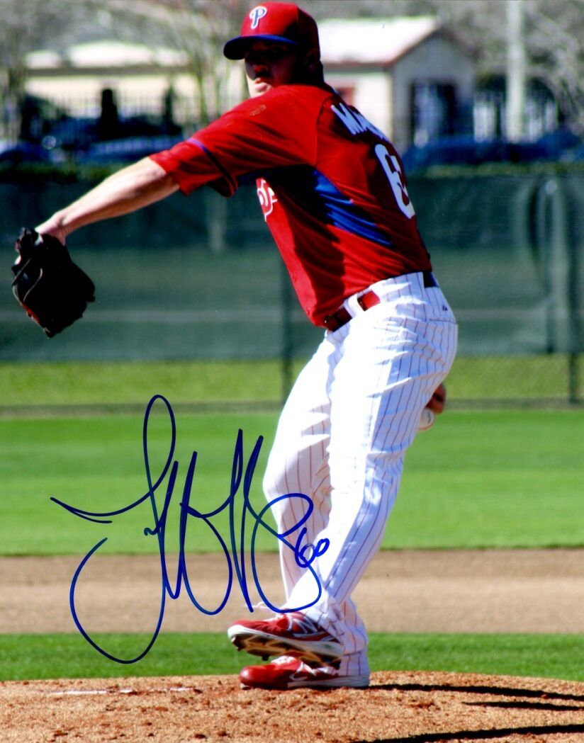 Signed 8x10 JEFF MANSHIP Philadelphia Phillies Autographed Photo Poster painting - COA