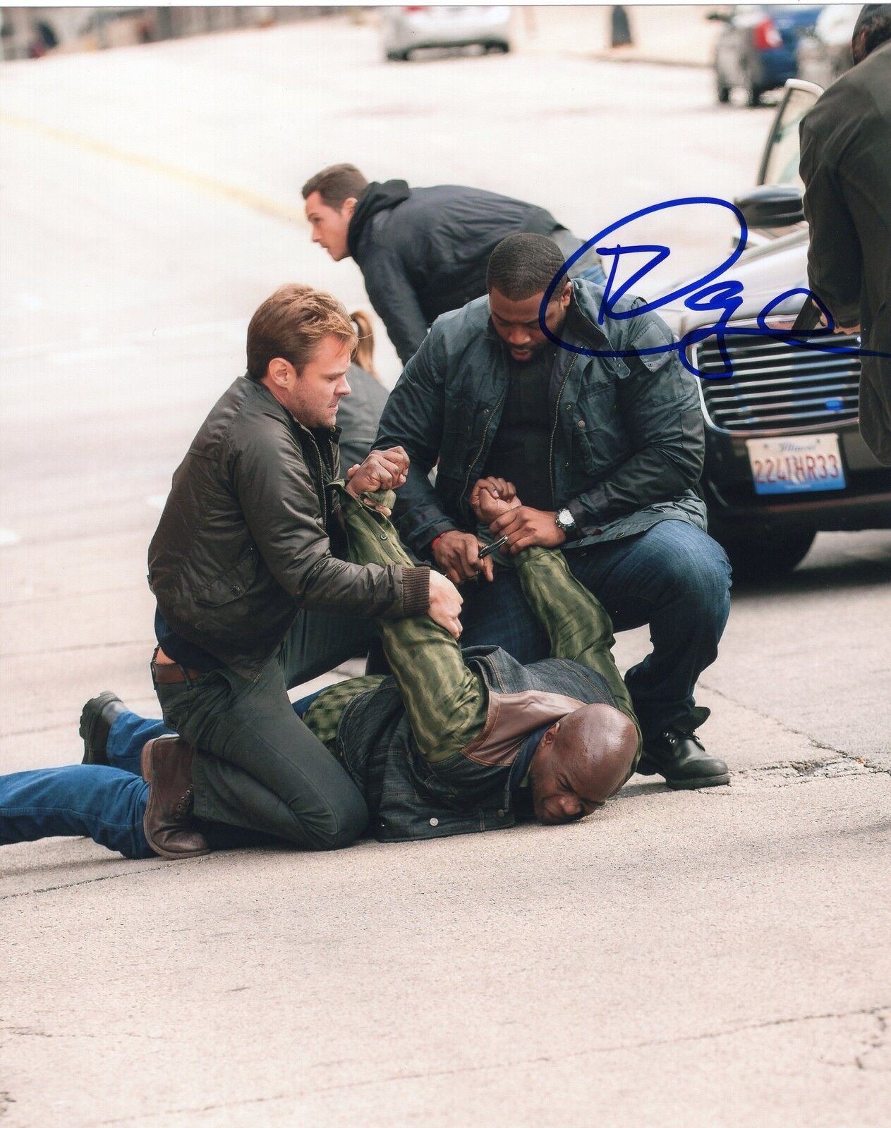 LaRoyce Hawkins signed 8x10 Photo Poster painting w/COA Chicago Fire Med P.D. Kevin Atwater