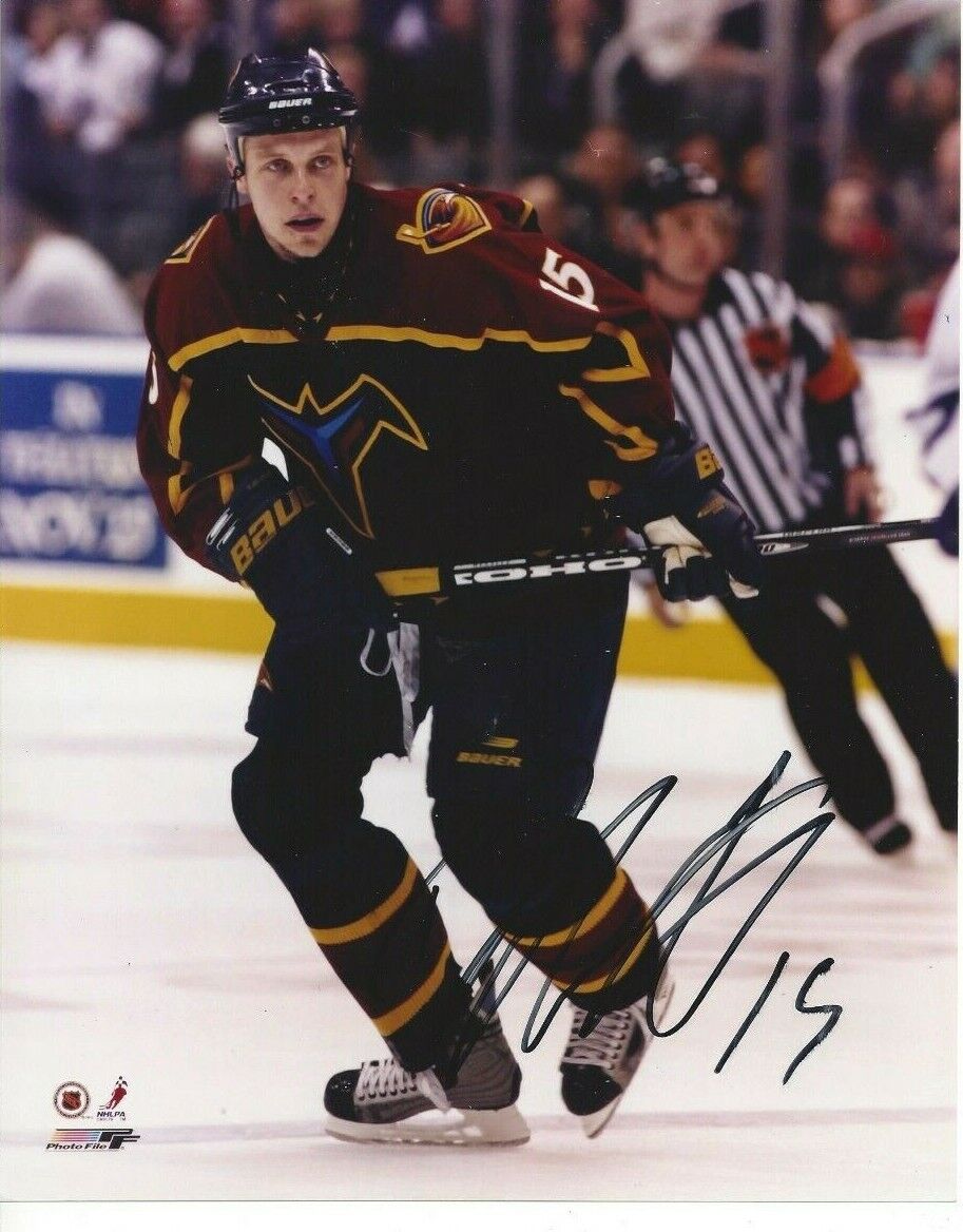 Dany Heatley Autographed 8x10 Atlanta ThrashersB658