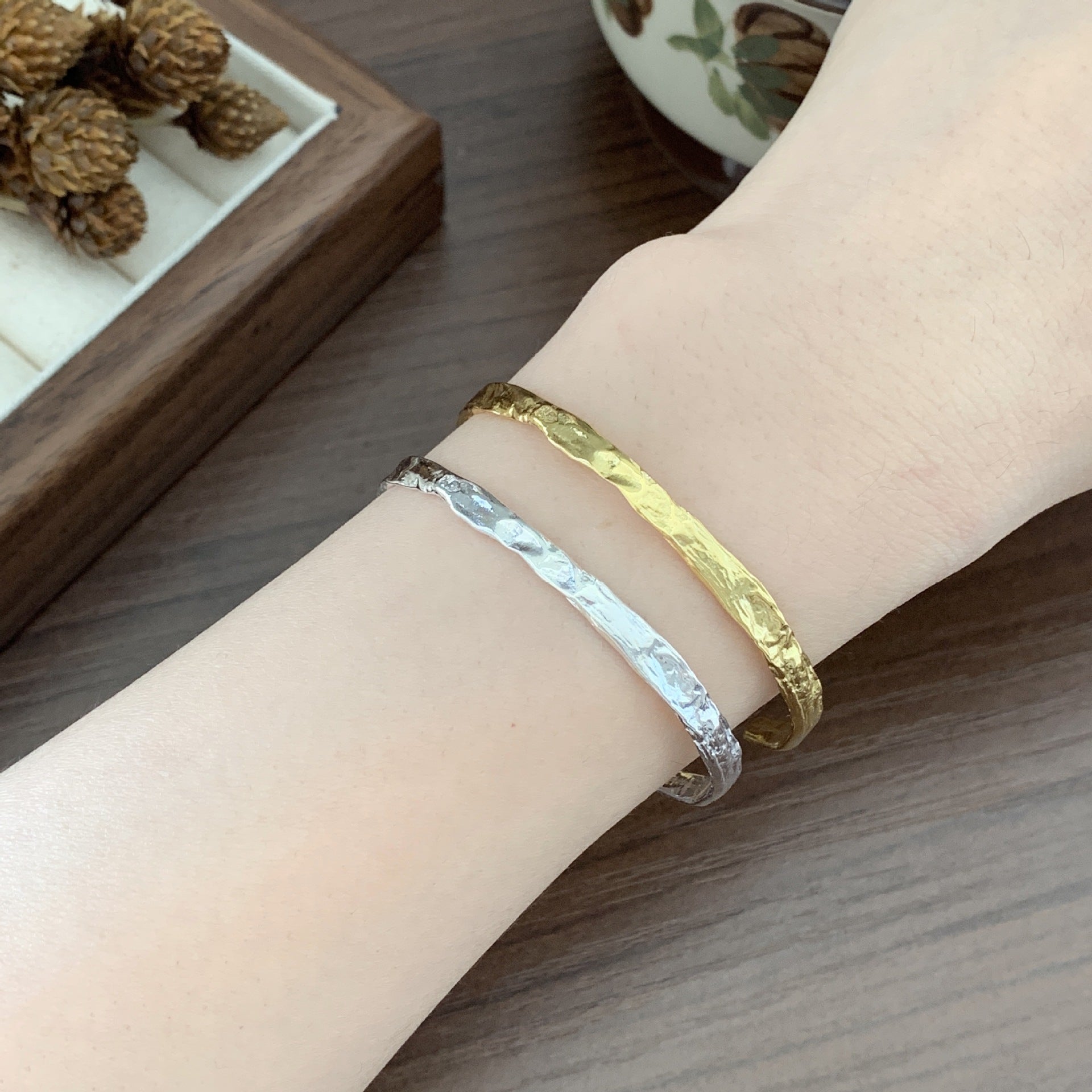 925 Sterling Silver IG Style Textured Silver Polishing Bangles