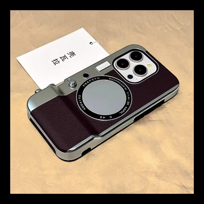 iPhone all-in-one camera photo-taking phone case