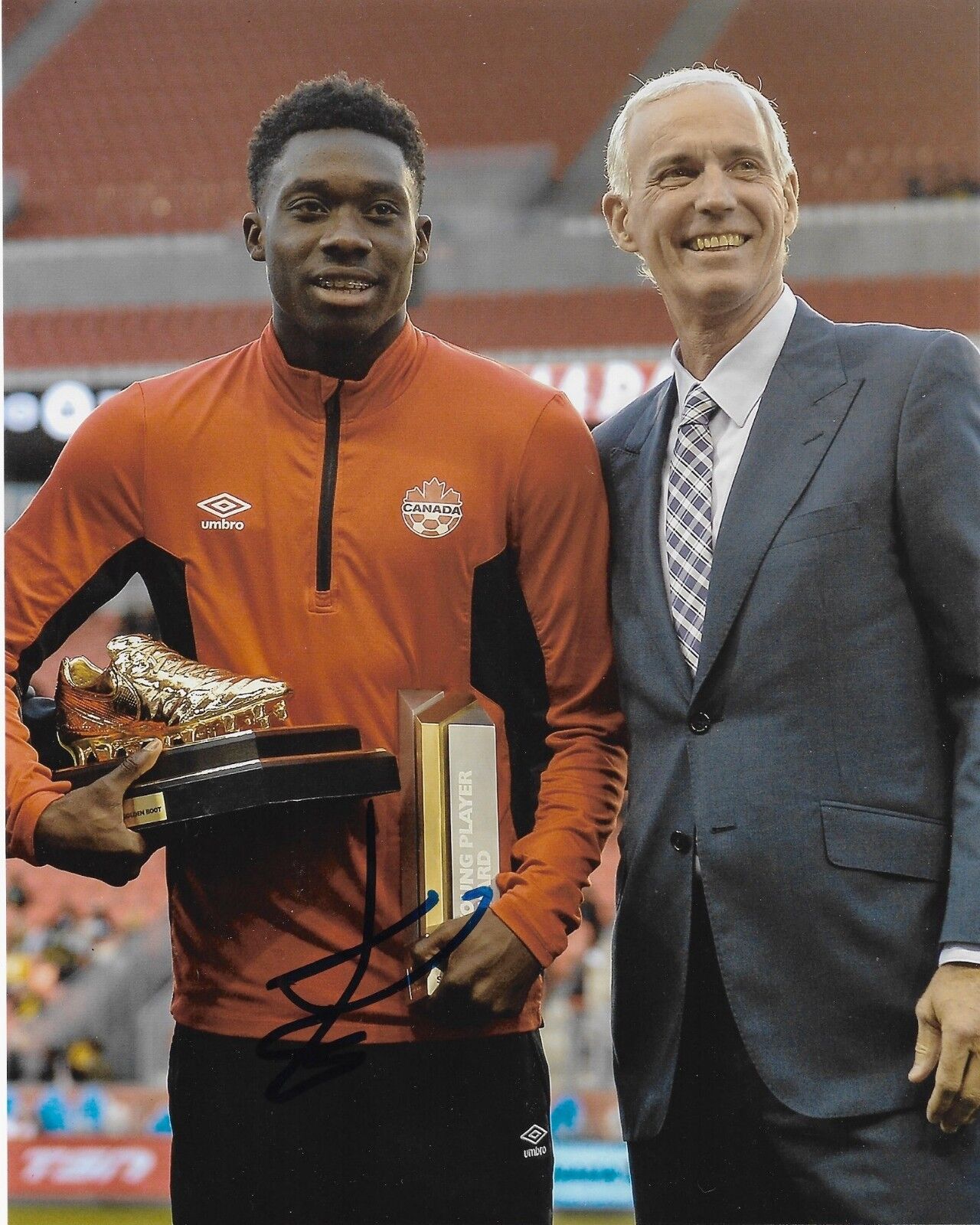 Team Canada Alphonso Davies Autographed Signed 8x10 MLS Photo Poster painting COA #17