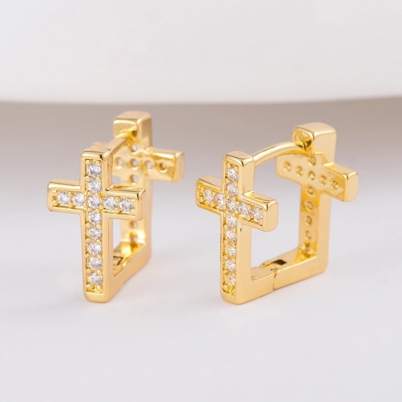 1 Pair Fashion Exquisite Copper Plating 18K Gold Inlaid Square Crystal Zircon U-Shaped Cross Ear Clip