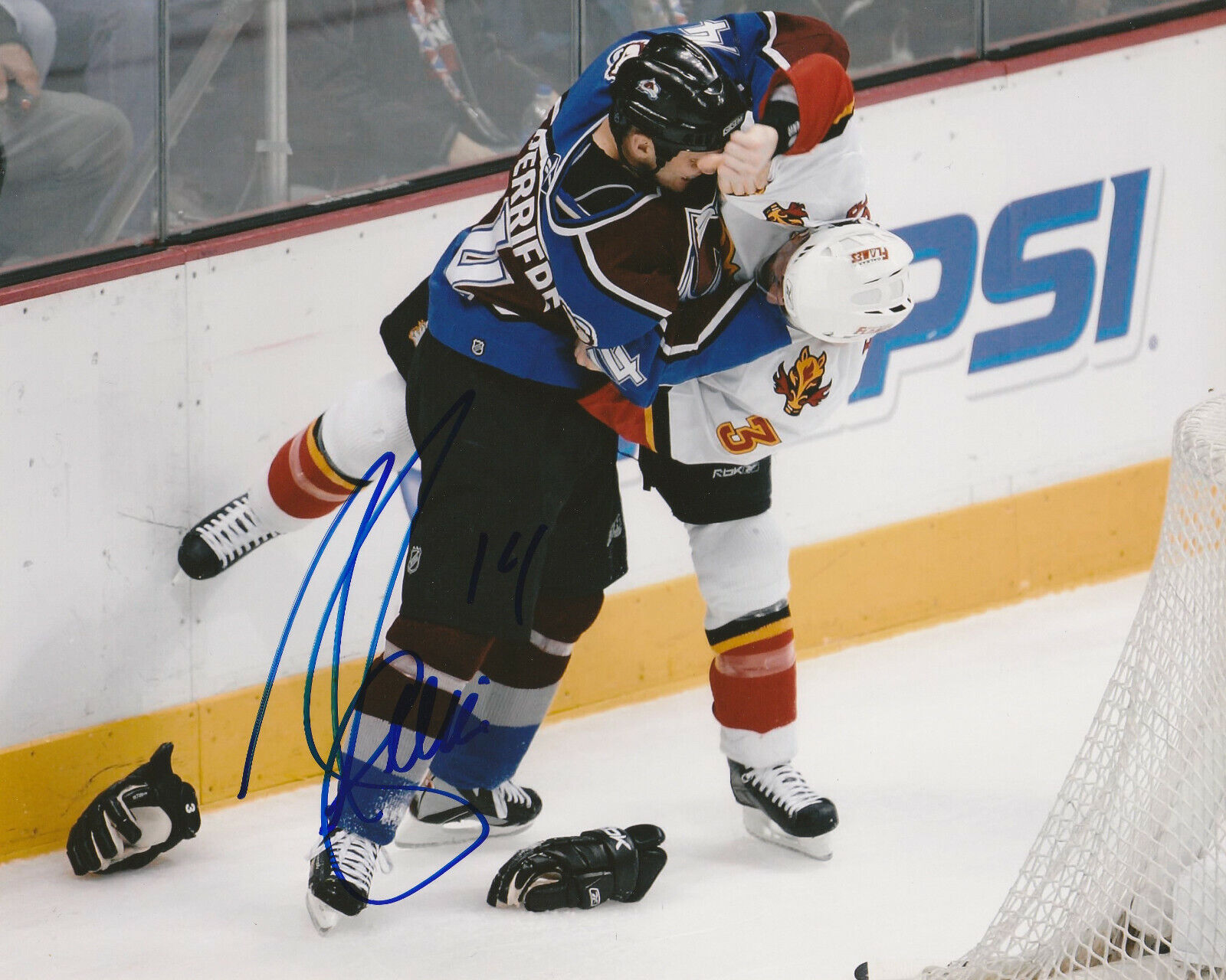 IAN LAPERRIERE SIGNED COLORADO AVALANCHE HOCKEY FIGHT 8x10 Photo Poster painting #2 Autograph