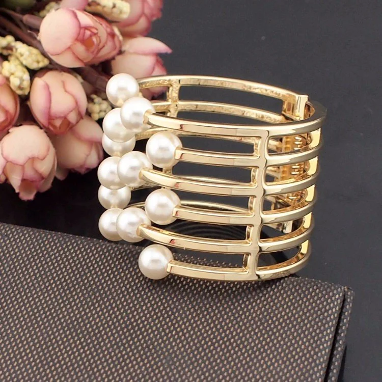 Six-layer pearl bracelet | Trend Pearl | With winter