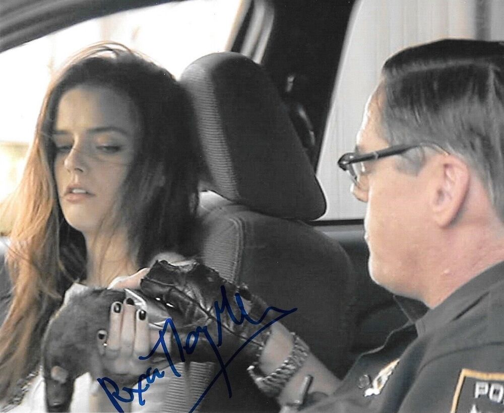 * ROXANNE MESQUIDA * signed autographed 8x10 Photo Poster painting * WRONG COPS * 1