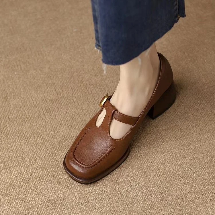 Yyvonne Small Leather Shoes Women's Design Sense Of Niche Heel Women's Shoes 2025 Autumn French Retro Brown Light Mouth Single Shoes