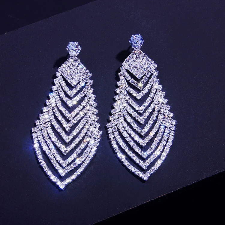 Fashion Glitter Rhinestone Rhombus Leaves Shaped Earrings