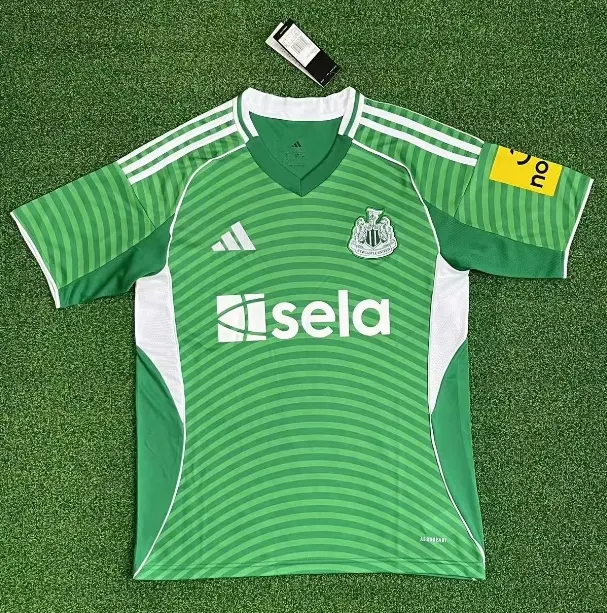 Newcastle United 2025-26 Away Jersey - Fan Edition