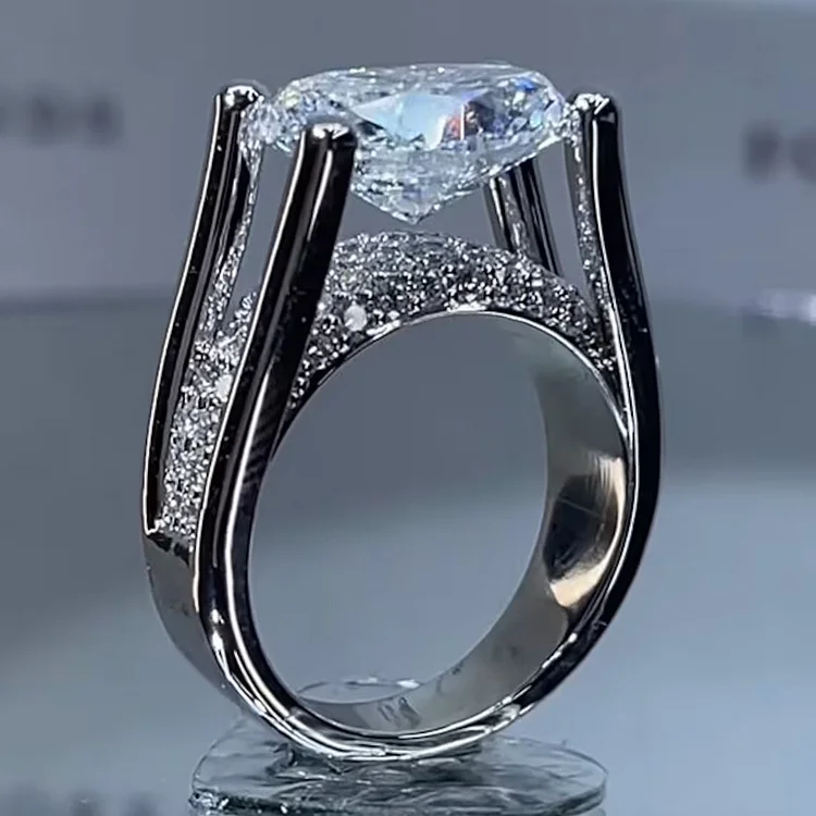 Eternal Heart Diamond Ring
