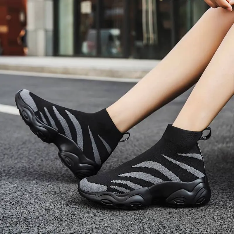 MWY Fashion Vulcanized Shoes Ankle Socks Shoes Women Comfortable Casual Trainers Black Platform Sneakers Unisex Zapatos De Mujer