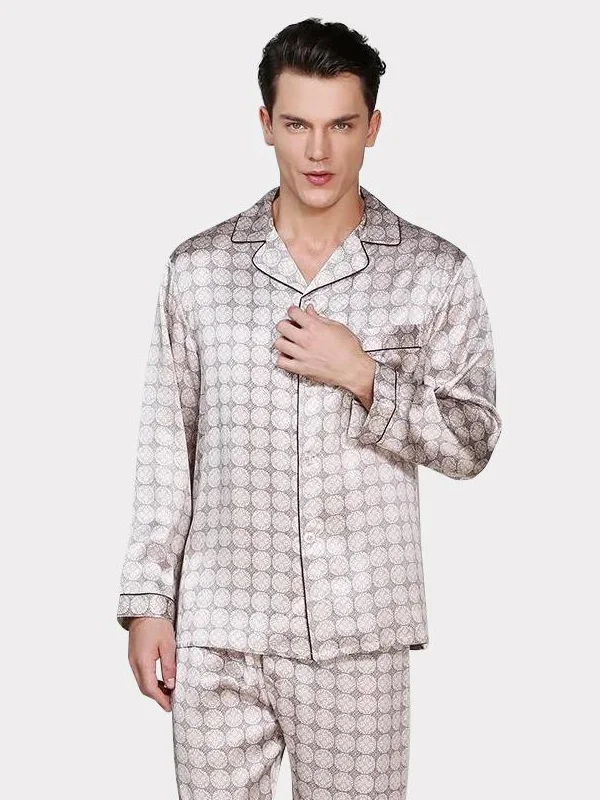 19 MOMME Pyjama en soie motif carreaux homme