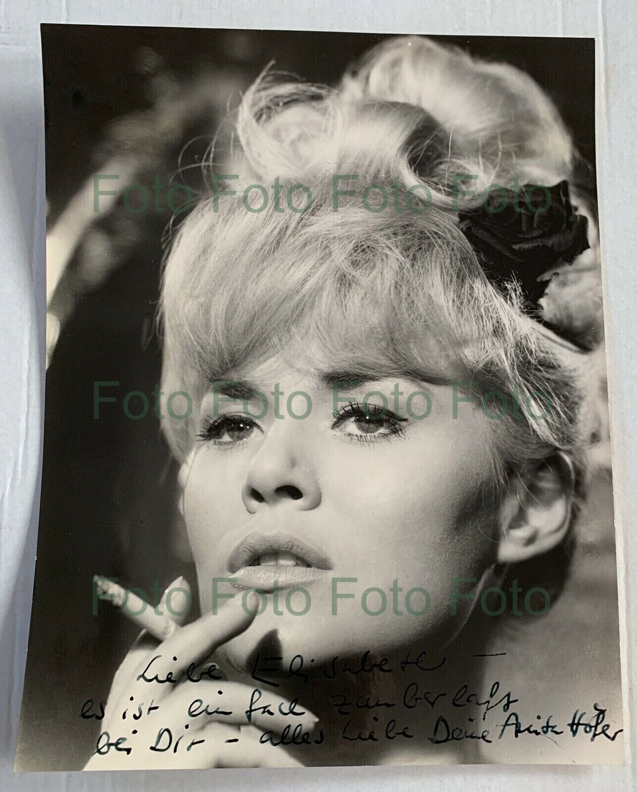 Anita H?fer Original Autograph On Vintage Press Photo Poster painting Film Photo Poster painting Signed (TV-385