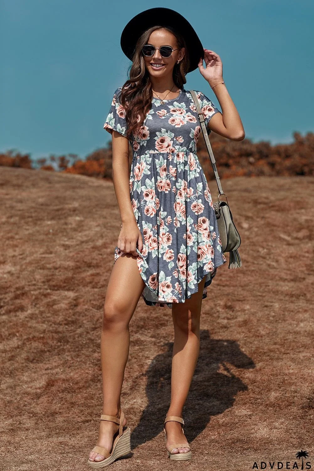 Floral Print Short Sleeve Pleated Mini Dress