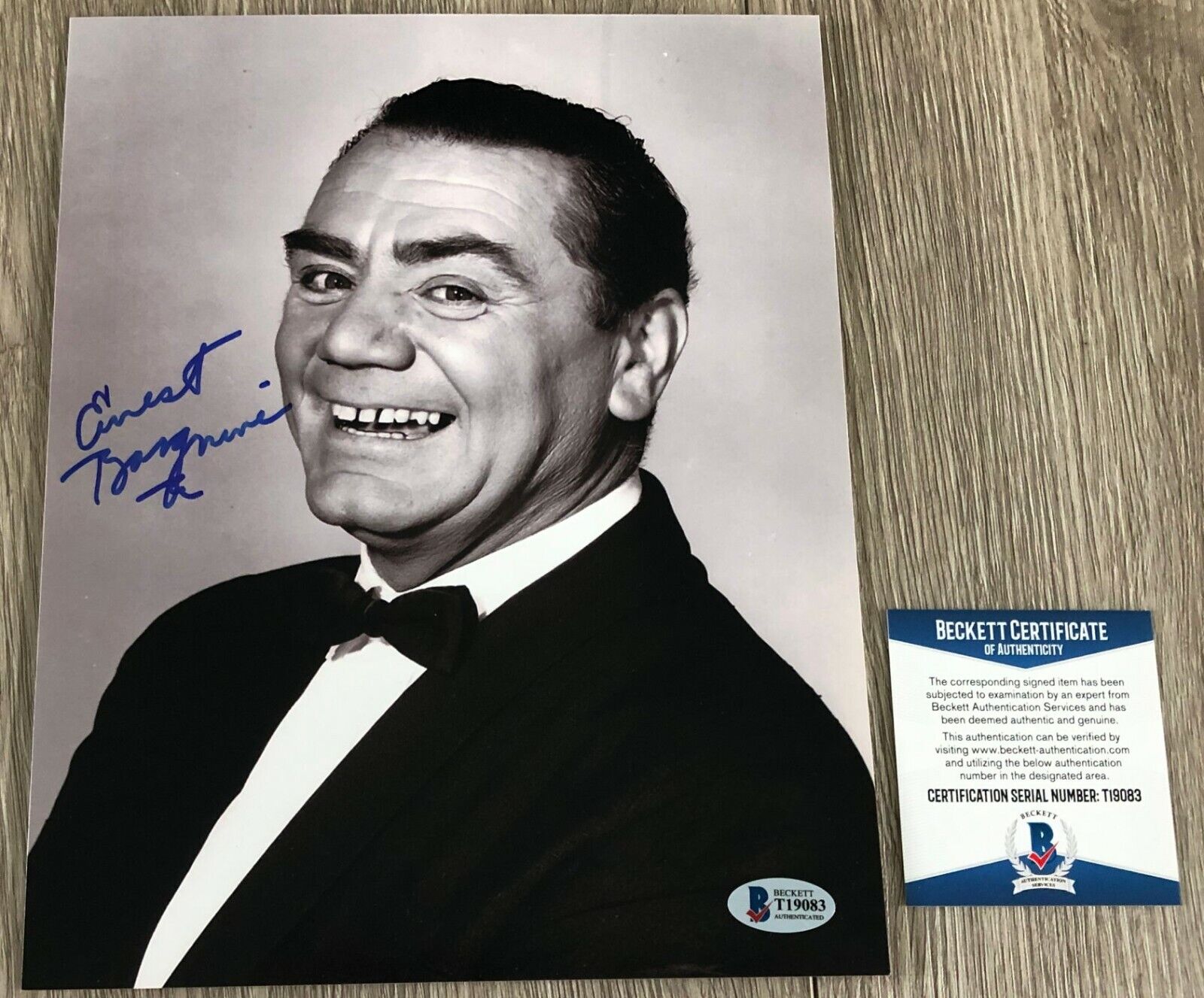 ERNEST BORGNINE SIGNED MARTY THE WILD BUNCH 8x10 Photo Poster painting w/PROOF & BECKETT BAS COA