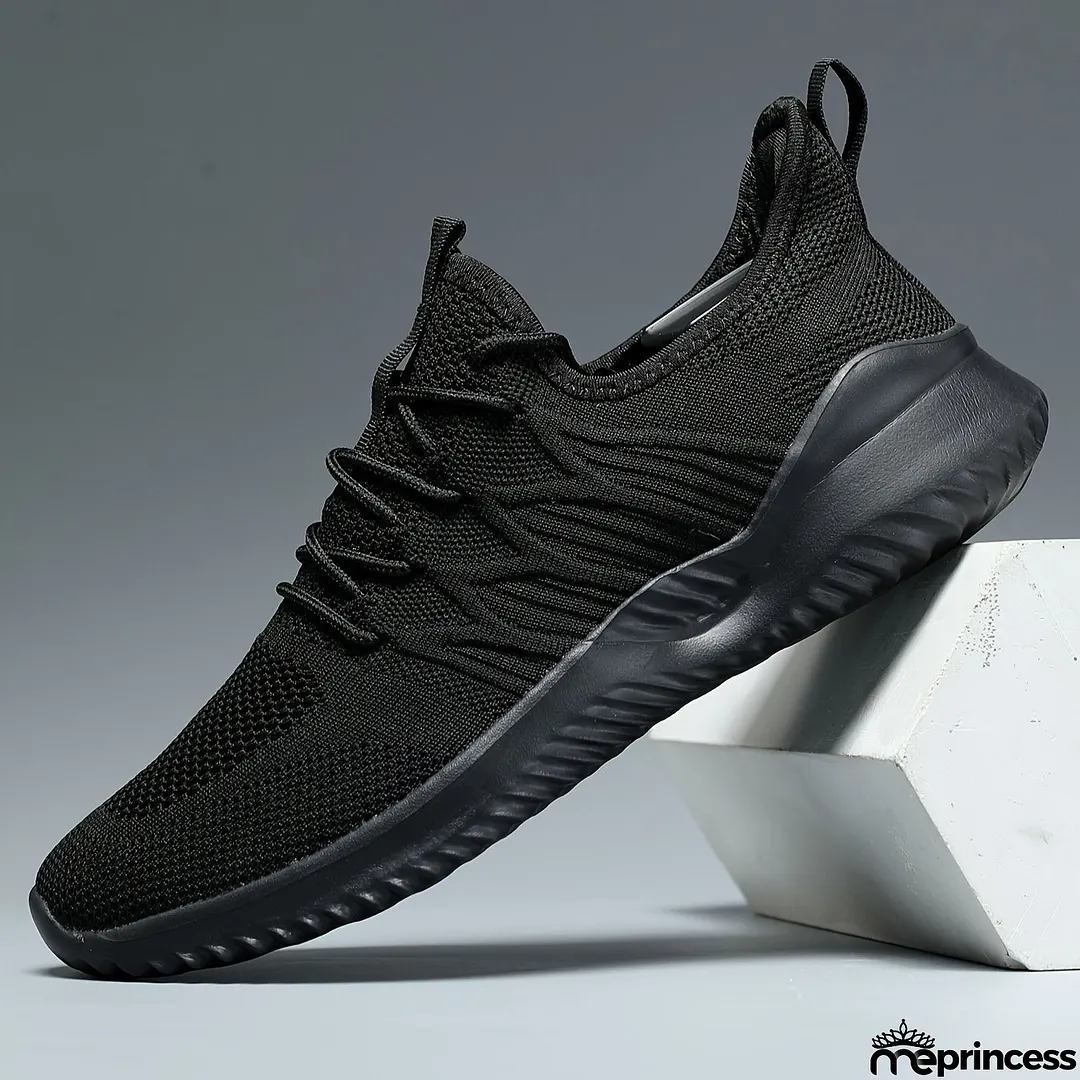 Feminine and fresh summer piece