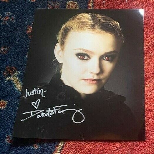 Dakota Fanning signed autographed 8x10 Photo Poster painting Twilight