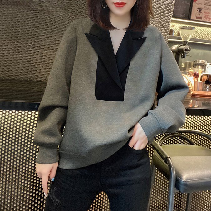 Gray Solid Shift Long Sleeve Paneled Sweatshirt