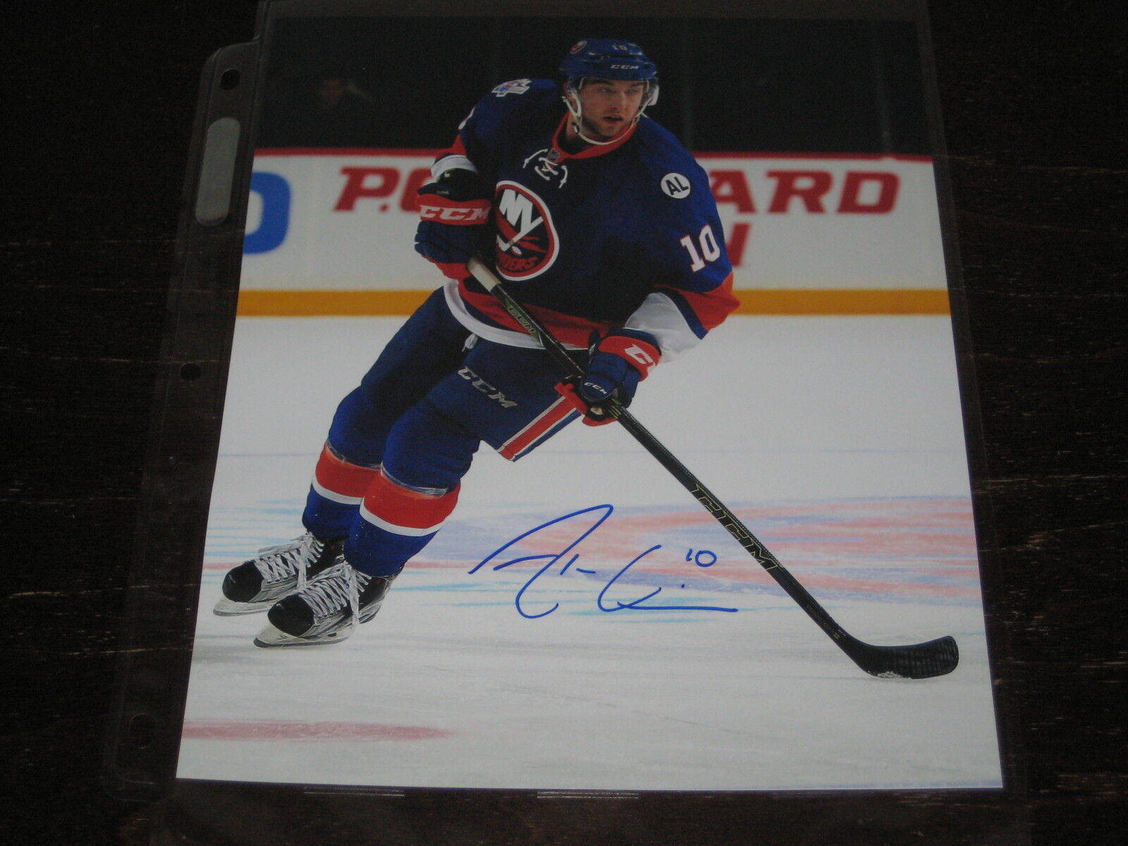 ALAN QUINE autographed NY NEW YORK ISLANDERS 8X10 Photo Poster painting #2 L@@K!