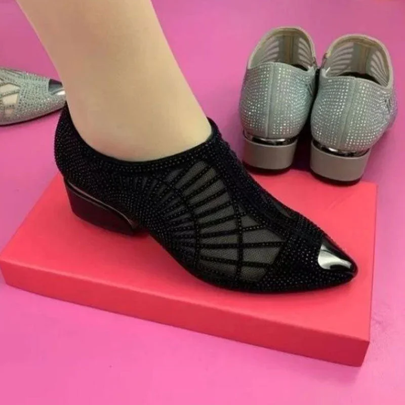 Venichic Elegant Heels for Every Occasion: Bold, Comfortable & On-Trend Footwear