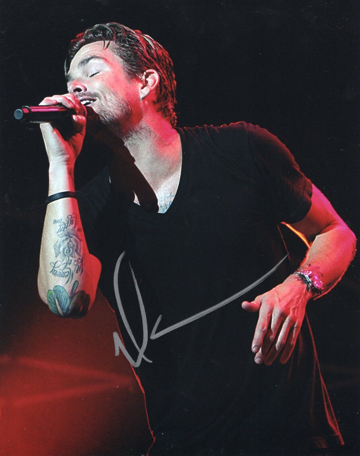 Mark McGrath Signed 8x10 Photo Poster painting w/COA Singer Band Sugar Ray Co Host Extra #2