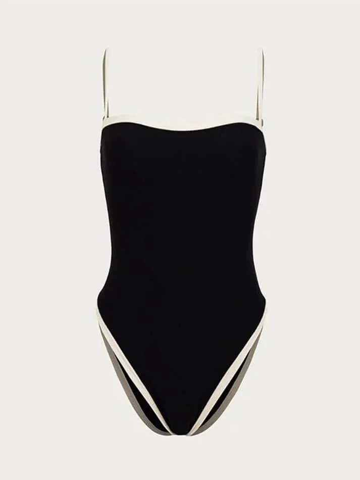 Brownm swimsuit in contrasting color