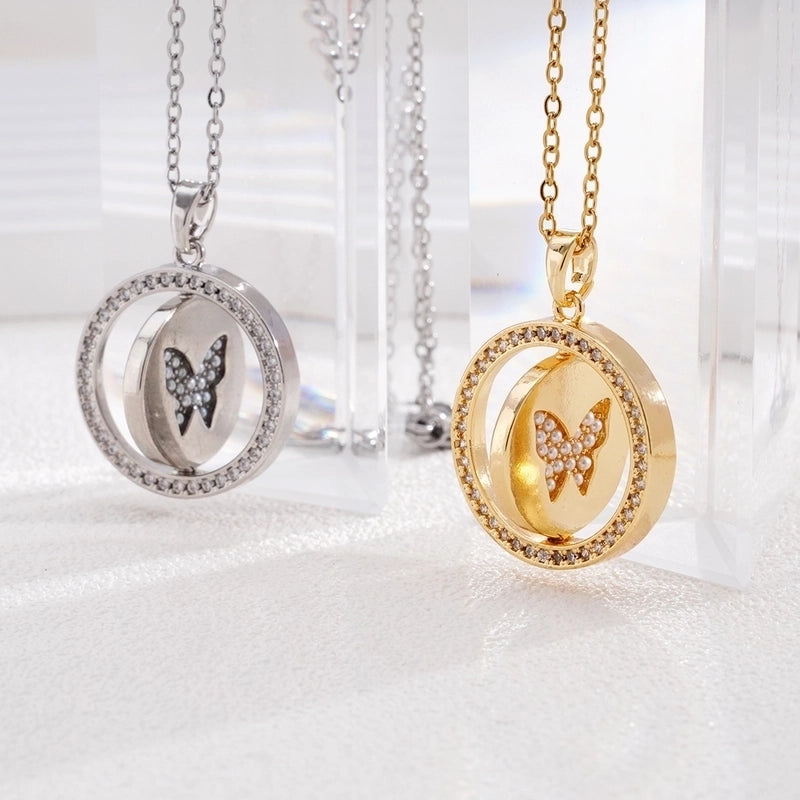 Glam Round Butterfly 304 Stainless Steel Copper Shell Zircon Inlay Pendant Necklace