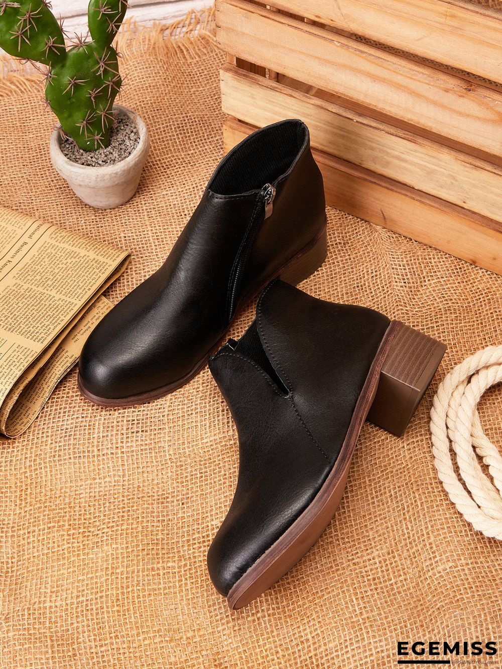 Retro Distressed Polished Color Zipper Thick Heel Pointed Ankle Boots | EGEMISS