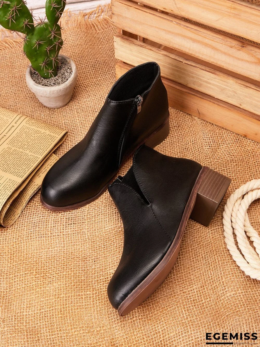 Retro Distressed Polished Color Zipper Thick Heel Pointed Ankle Boots | EGEMISS