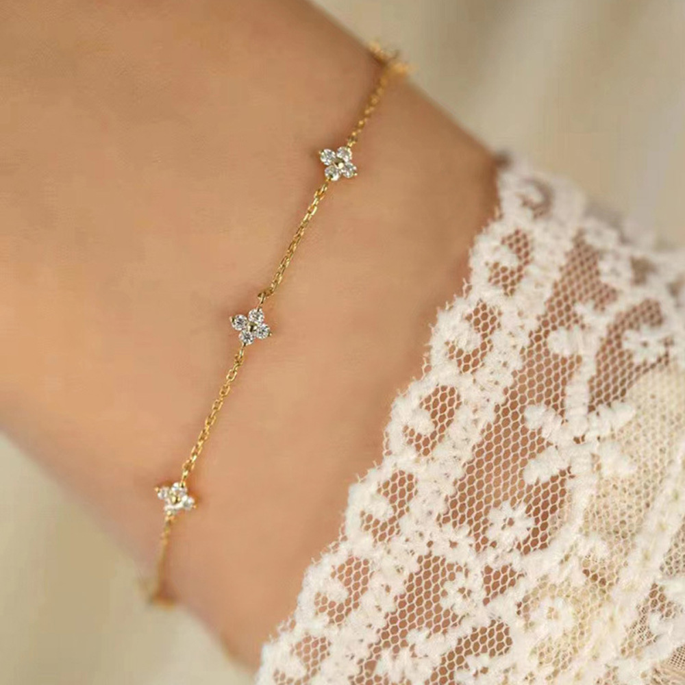 Japanese / Korean Women Flower Petal Clover Zircon Diamond Inlay Bracelets