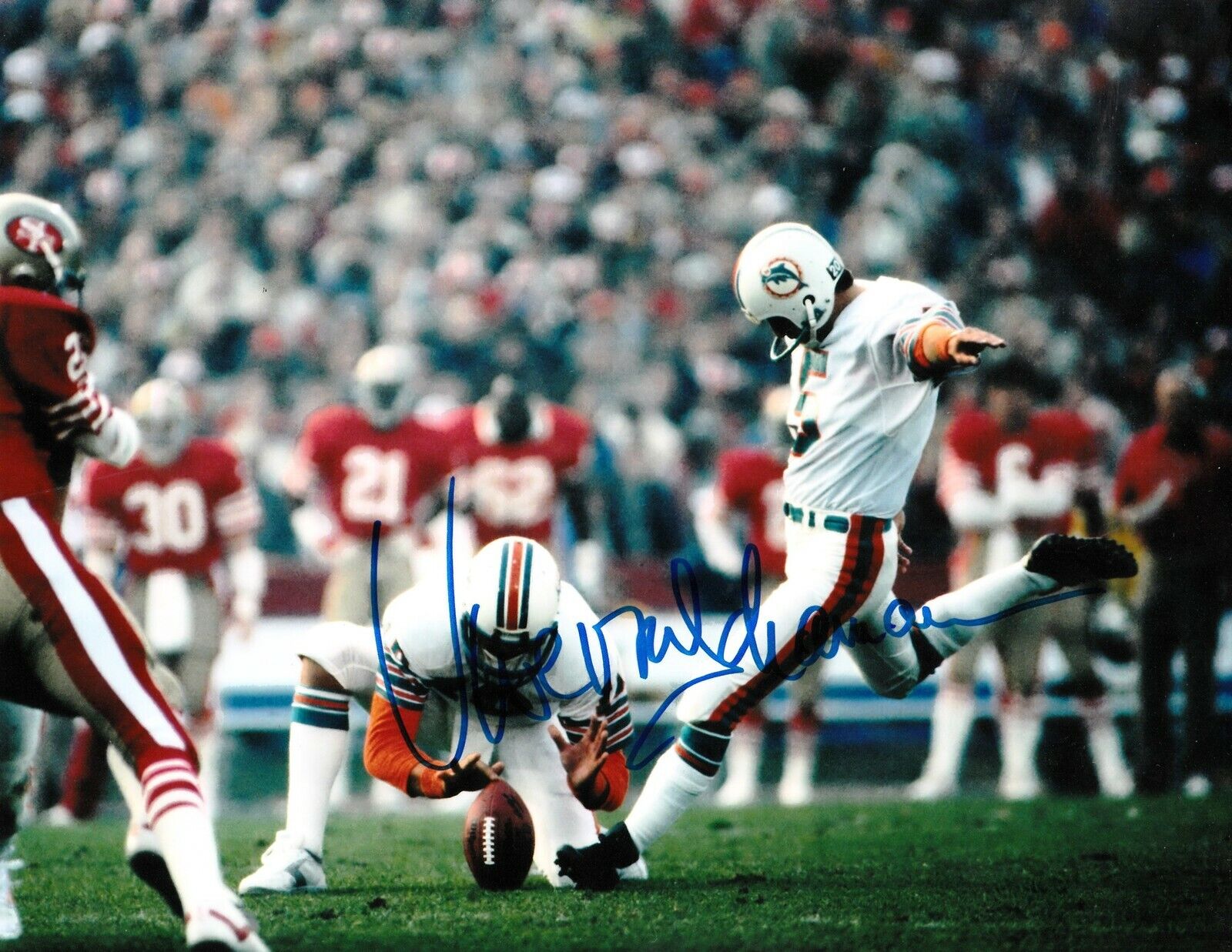 UWE VON SCHAMANN MIAMI DOLPHINS ACTION SIGNED 8x10