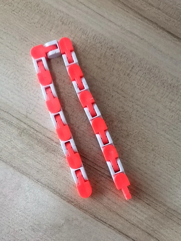 24-section Bicycle Plastic Chain Track Decompression Toy