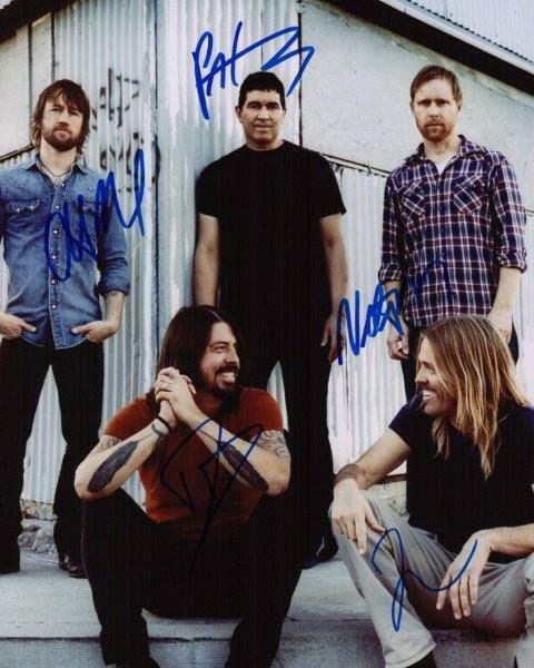 REPRINT - FOO FIGHTERS Dave Grohl Autographed Signed 8 x 10 Photo Poster painting Poster