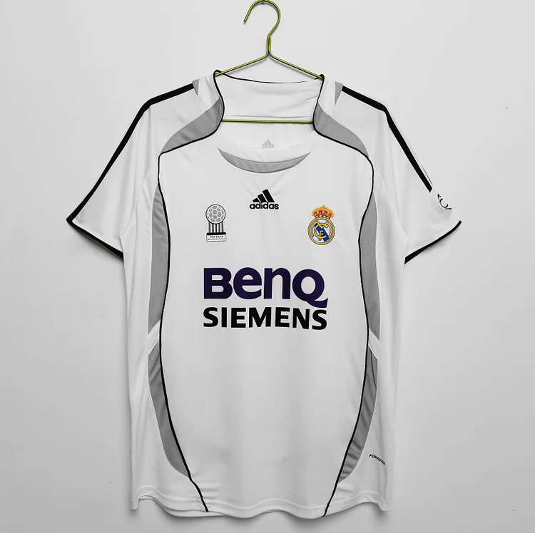 2006/07 Real Madrid Home Retro Jersey