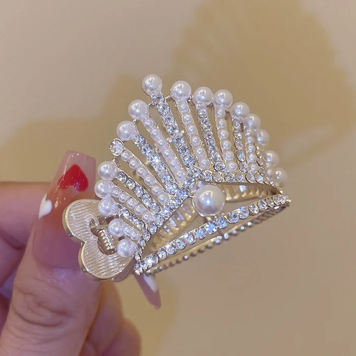 🔥2022 Hot Sale🔥Create noble and elegant temperament - 👑crown hairpin👑