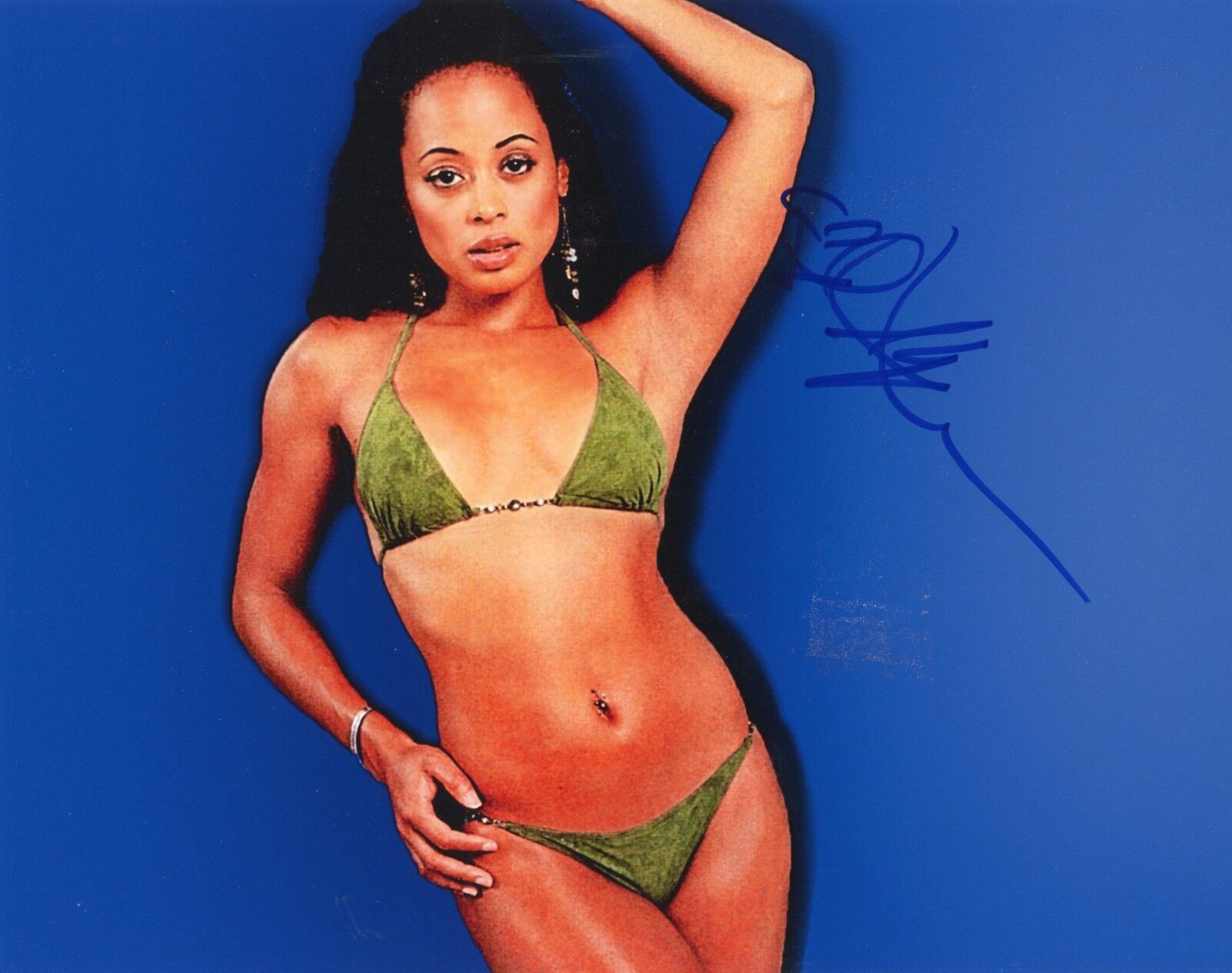 ESSENCE ATKINS Authentic Hand-Signed A Haunted House