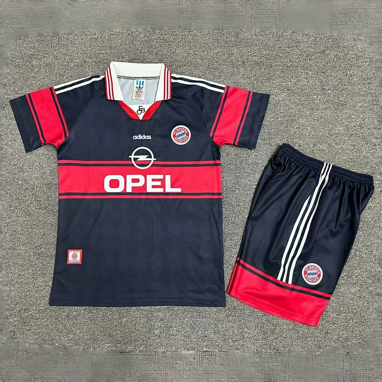 Kids Bayern Retro 1997/1999 Football Kit