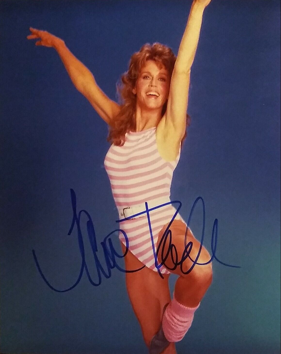 Jane Fonda Signed 8 x 10