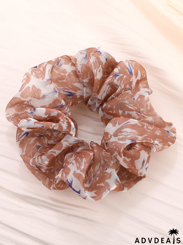 Graphic Print Scrunchie