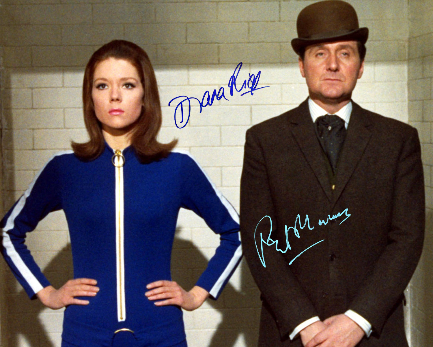 The Avengers Emma Peel signed Diana Rigg 8X10 Photo Poster painting picture poster autograph RP