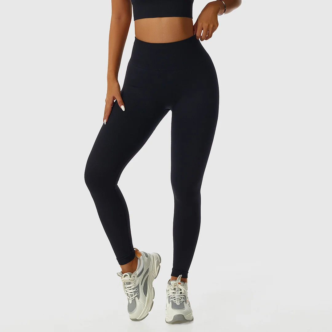 Solid color seamlessly lifts buttocks Legging