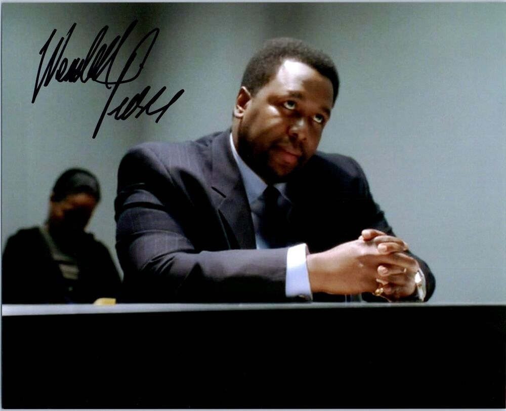 WENDELL PIERCE Signed Autographed THE WIRE 8X10 Photo Poster painting E