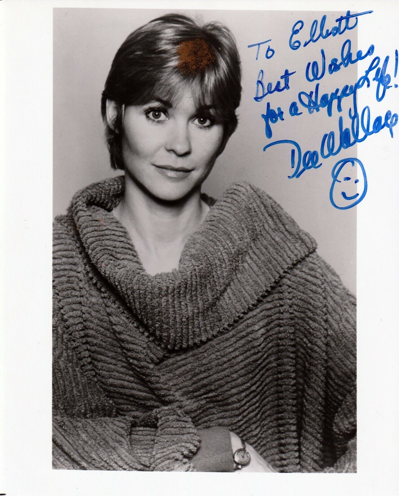 DEE WALLACE - E.T. the Extra-Terrestrial (Mary) - SIGNED 8x10 Photo Poster painting -