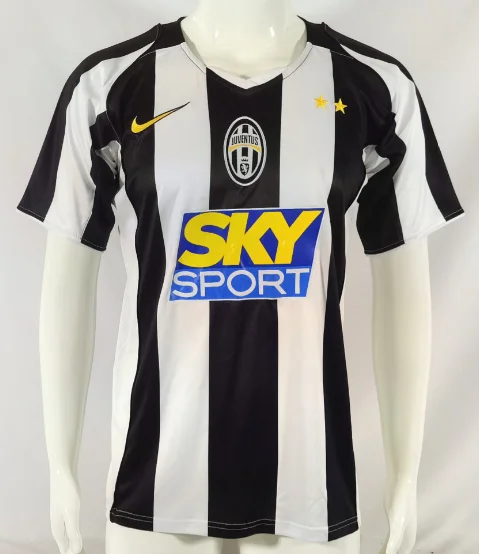 Retro Juventus 04/05 Home Football Shirt Thai Quality