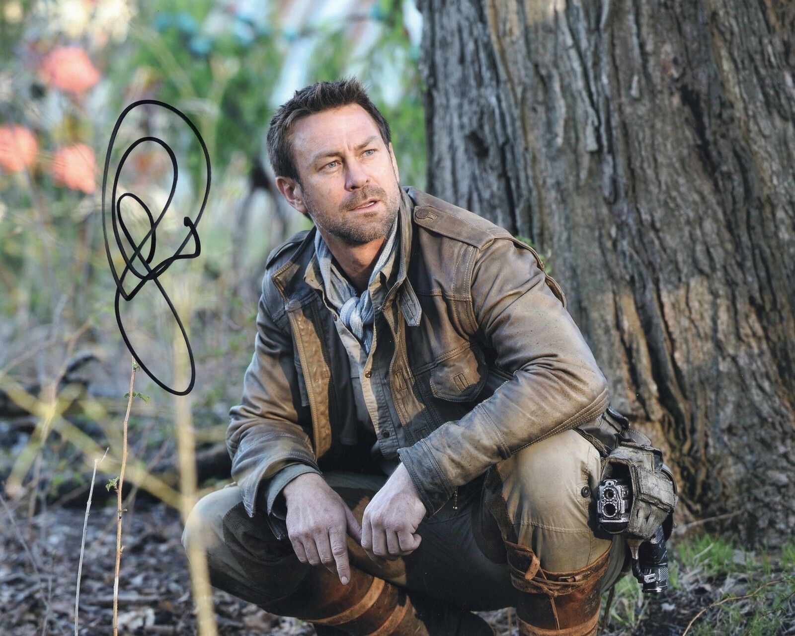 Grant Bowler Signed Defiance 8x10 Photo Poster painting w/COA Chief Lawkeepe #4